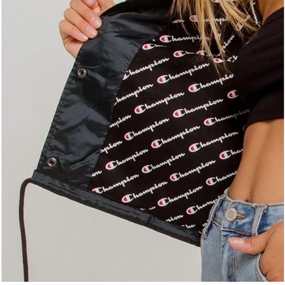 Champion jacket, women’s size large - Picture 3 of 8